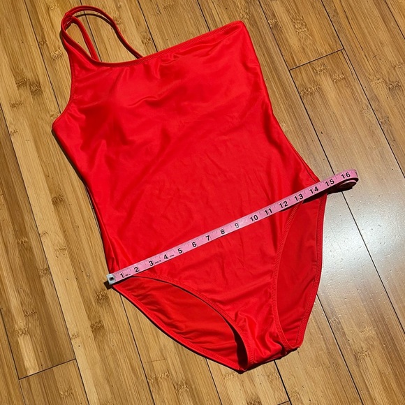 ❤️NWOT Girlfriend Collective Marina Powell One Shoulder One Piece Swimsuit Red L - Picture 11 of 14